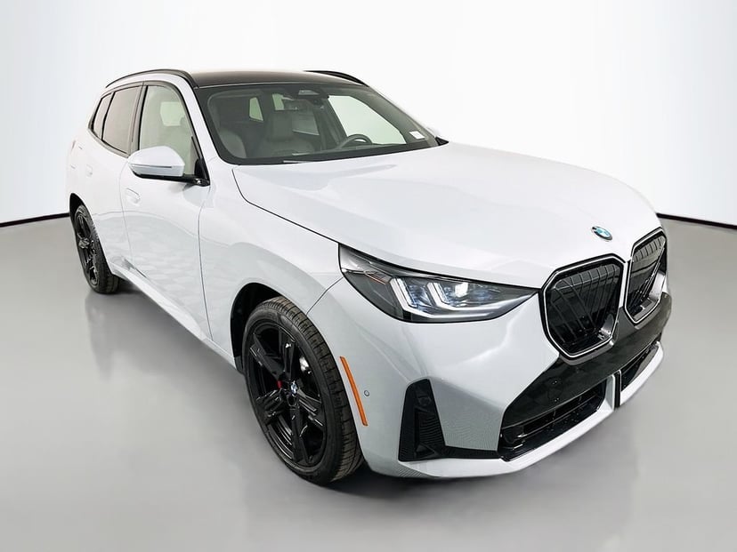 2026 BMW X3 - Image 2