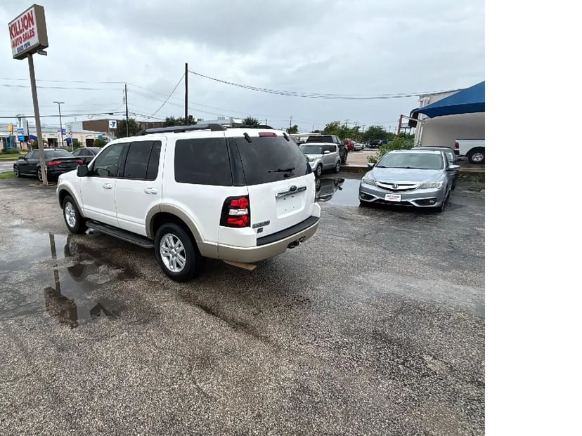 2010 Ford Explorer - Image 2