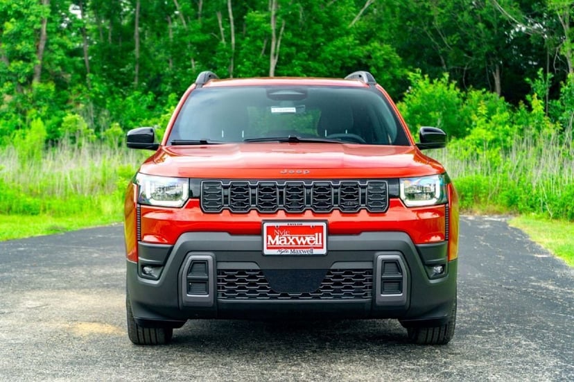 2026 Jeep Cherokee - Image 3