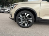 2026 Volvo XC40 - Preview 9