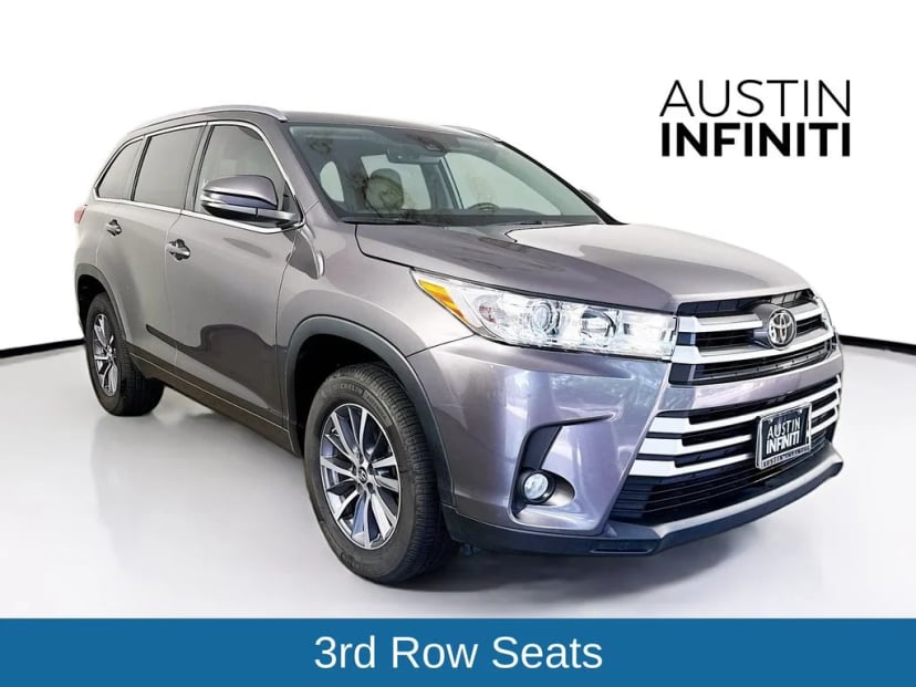 2018 Toyota Highlander - Image 1