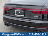 2021 Audi S8 - Preview 8
