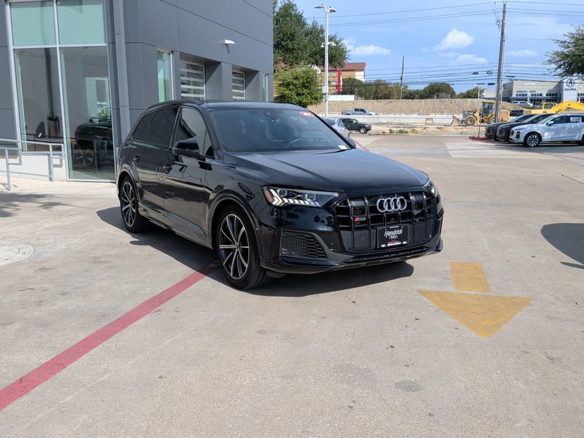 2021 Audi SQ7 - Image 1
