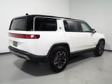 2024 Rivian R1S - Preview 6