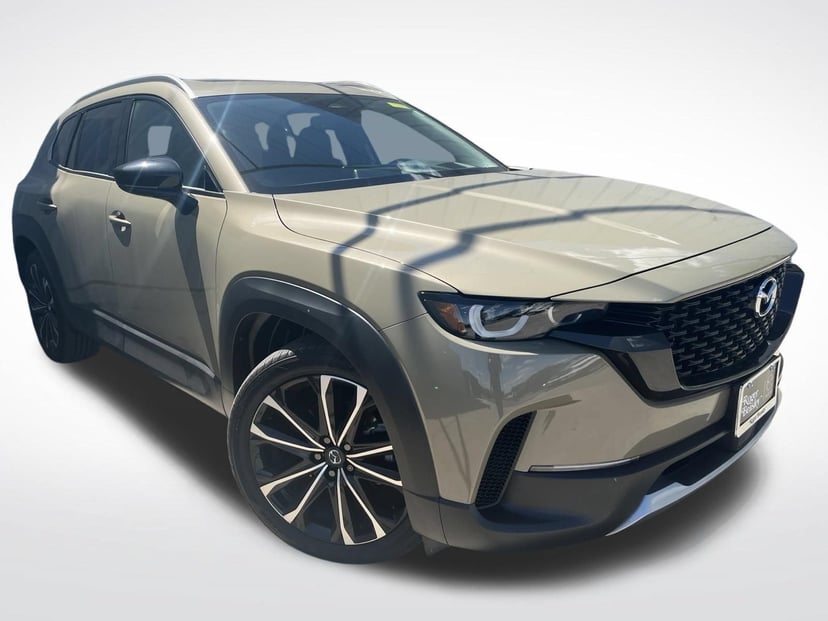2025 Mazda CX-50 - Image 3
