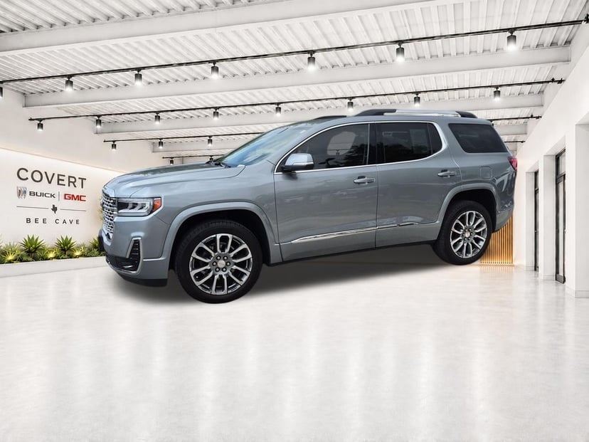 2023 GMC Acadia - Image 3