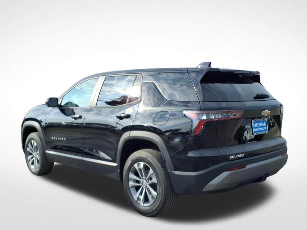 2026 Chevrolet Equinox - Image 3