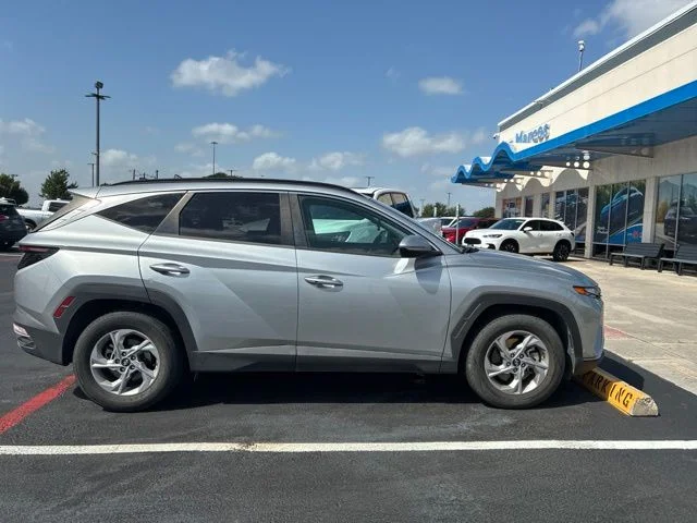 2022 Hyundai Tucson - Image 3