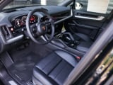 2026 Porsche Cayenne - Preview 4