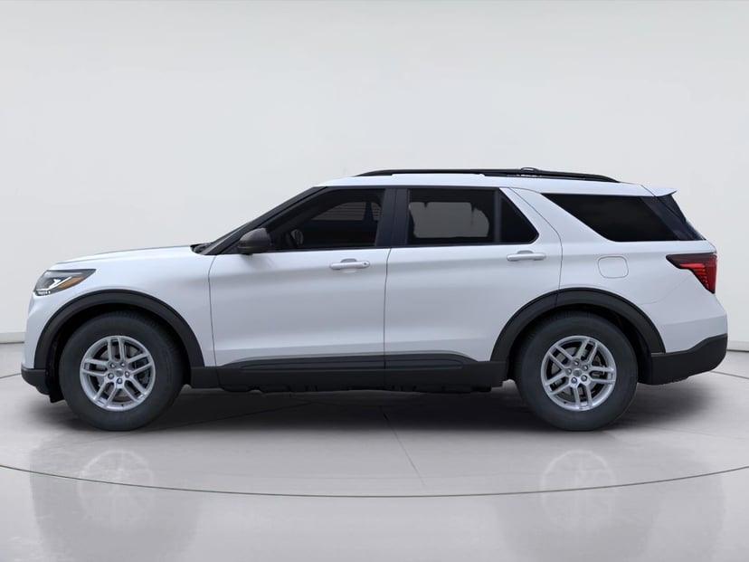 2026 Ford Explorer - Image 2