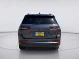 2023 Jeep Grand Cherokee L - Preview 4