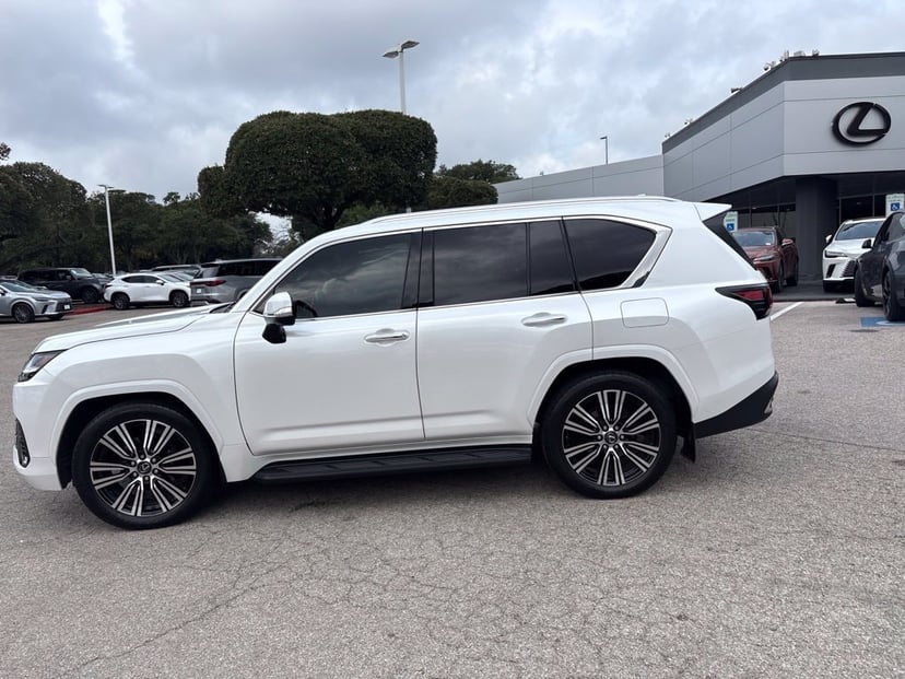 2023 Lexus LX - Image 1
