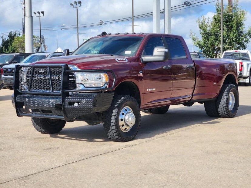 2024 Ram 3500 - Image 1