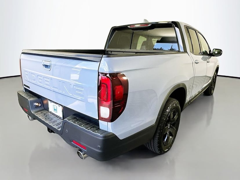 2026 Honda Ridgeline - Image 3