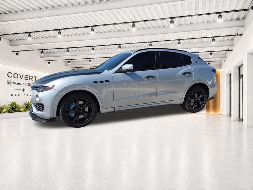 2017 Maserati Levante - Image 2