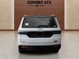 2027 Jeep Grand Wagoneer - Preview 4