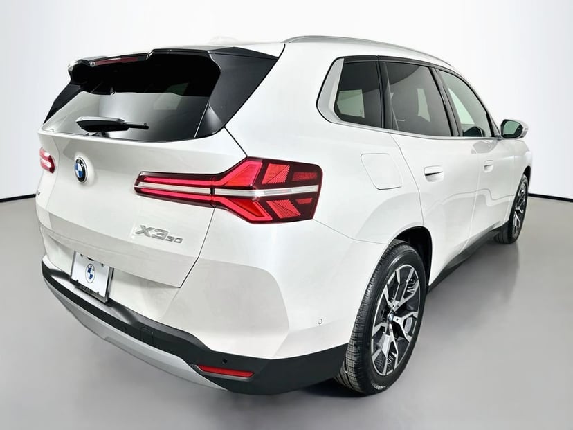 2026 BMW X3 - Image 3