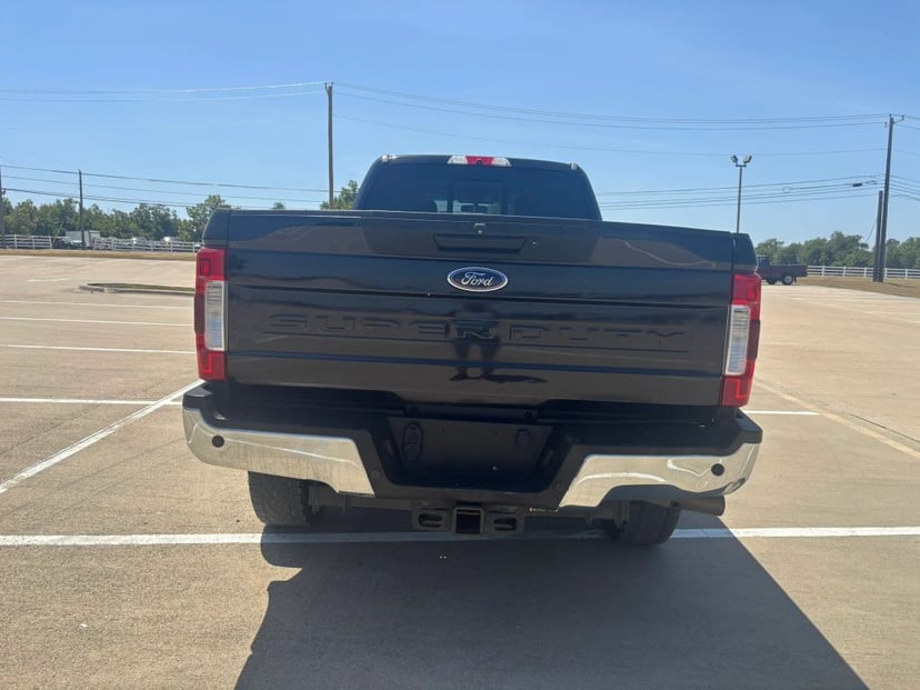 2019 Ford F-350 - Image 2