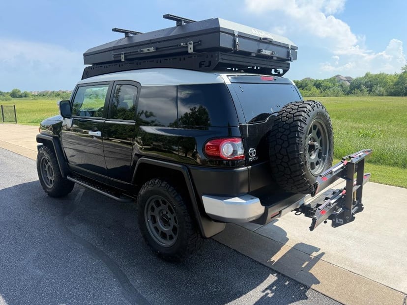 2014 Toyota FJ Cruiser - Image 3
