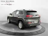 2016 Jeep Cherokee - Preview 14