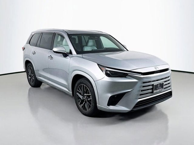 2024 Lexus TX - Image 3