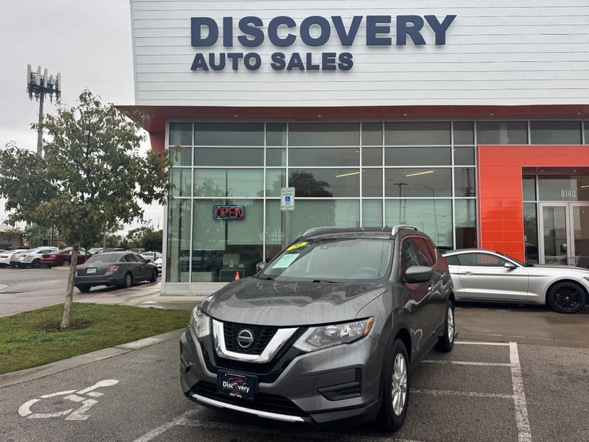 2020 Nissan Rogue - Image 1