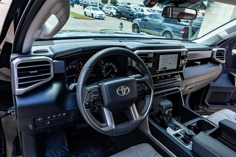 2024 Toyota Tundra - Image 2
