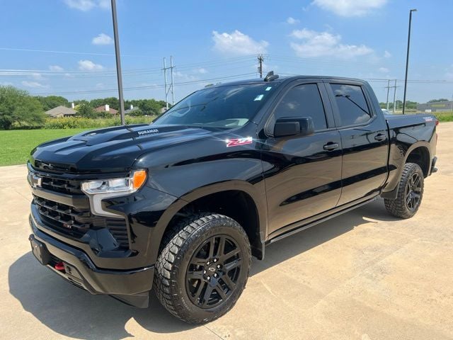 2025 Chevrolet Silverado 1500 - Image 1