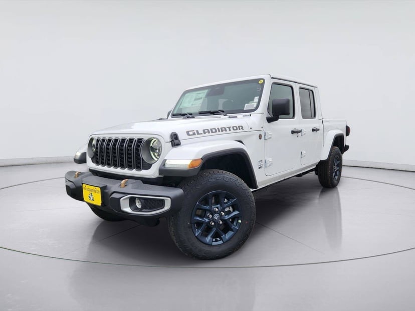 2026 Jeep Gladiator - Image 1