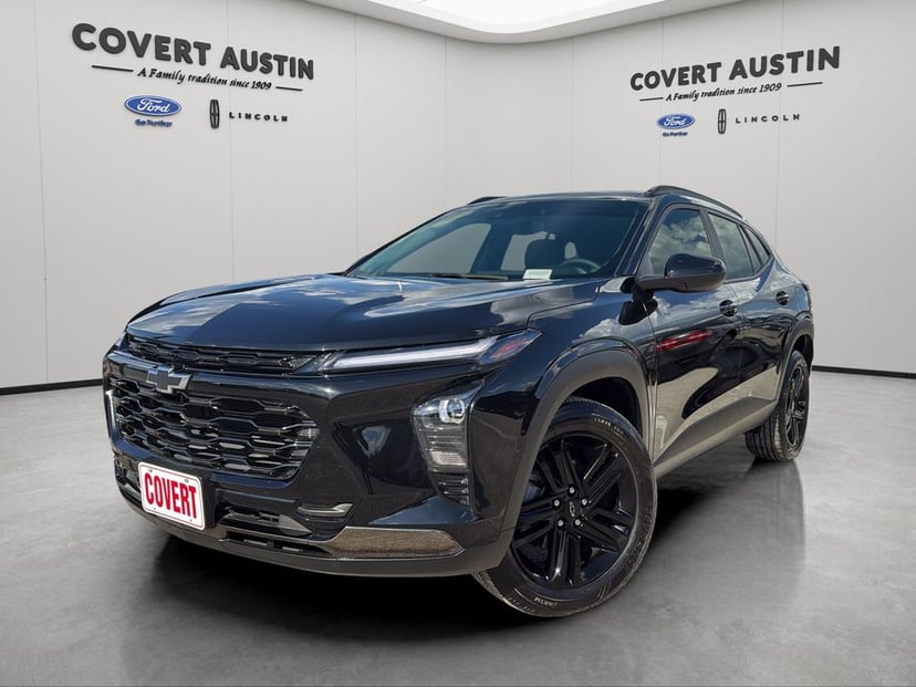 2025 Chevrolet Trax - Image 1