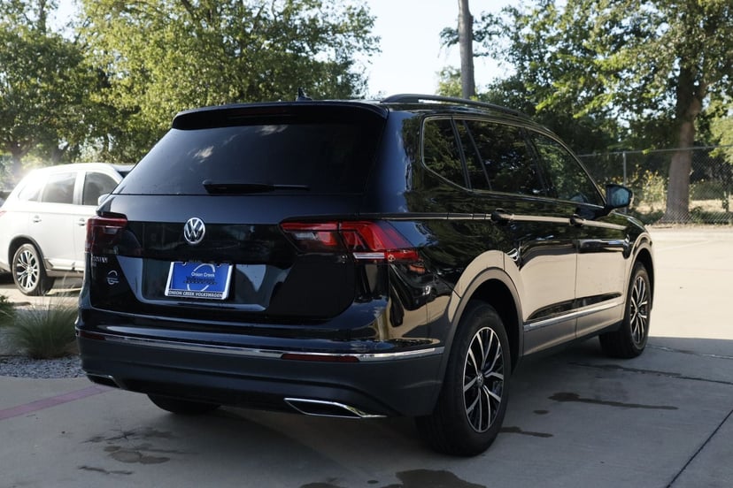 2021 Volkswagen Tiguan - Image 3