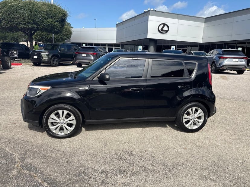 2015 Kia Soul - Image 2