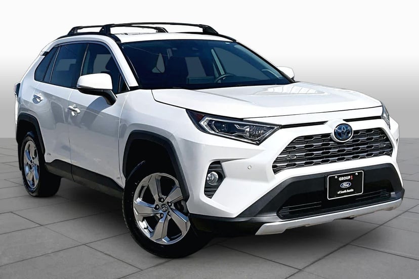 2020 Toyota RAV4 - Image 2