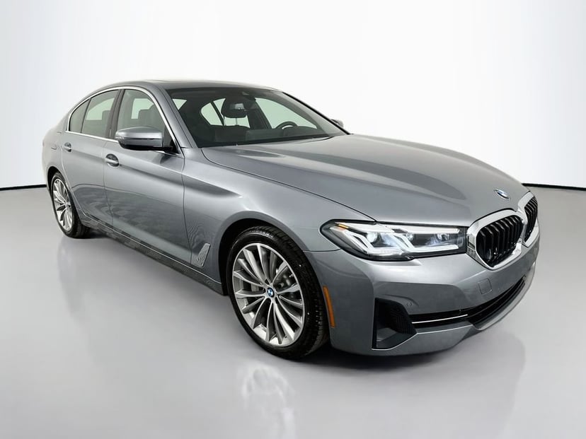 2023 BMW 5-series - Image 3