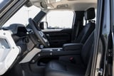 2026 Land Rover Defender - Preview 4