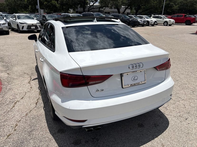 2017 Audi A3 - Image 3