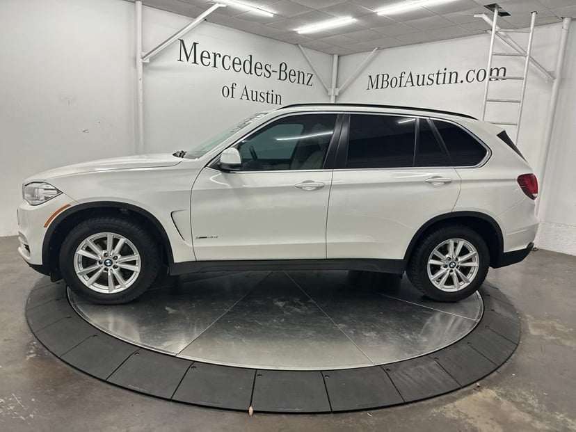 2015 BMW X5 - Image 2