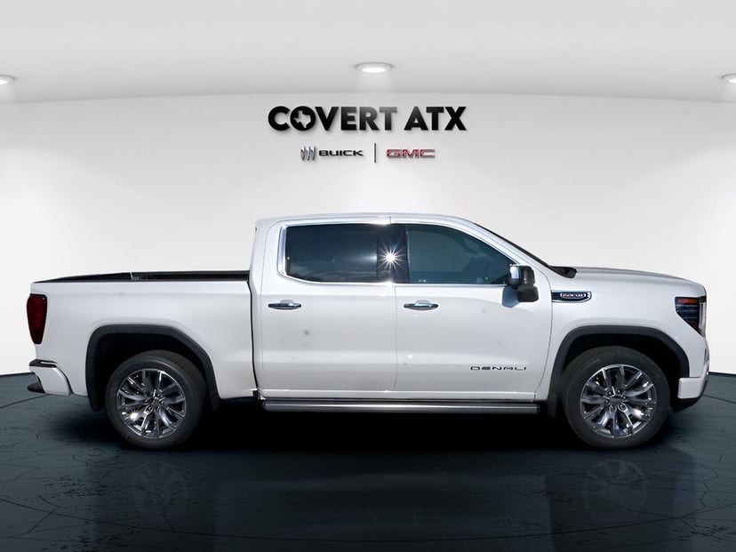 2025 GMC Sierra - Image 2