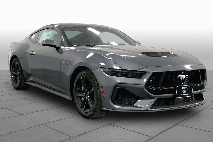 2026 Ford Mustang - Image 2