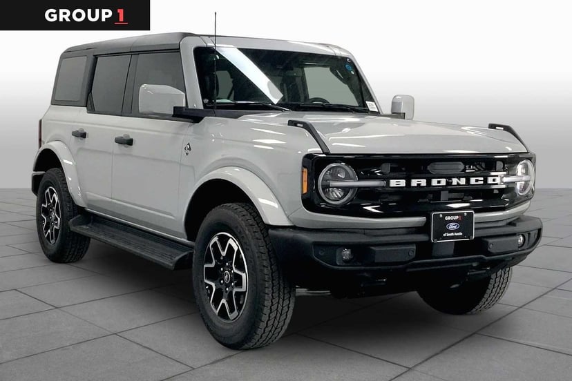 2026 Ford Bronco - Image 1