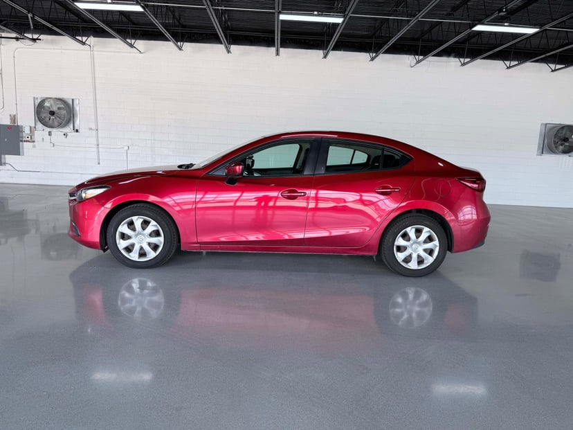 2017 Mazda Mazda3 - Image 3