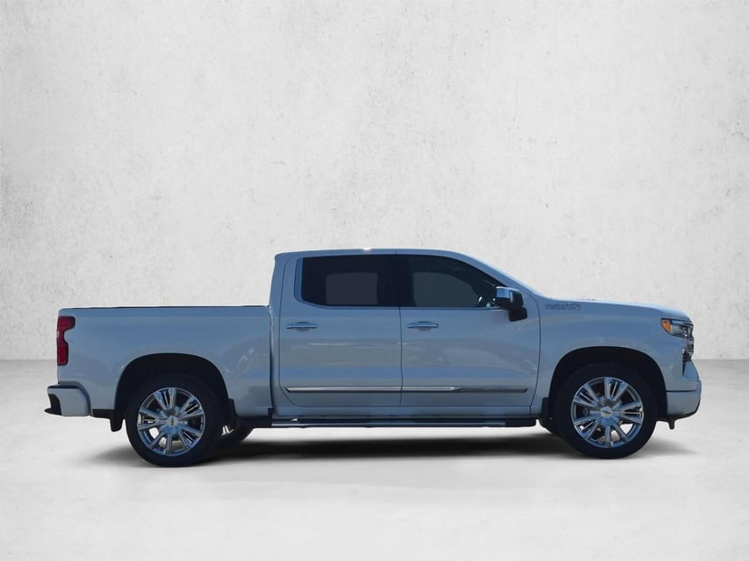 2026 Chevrolet Silverado 1500 - Image 2