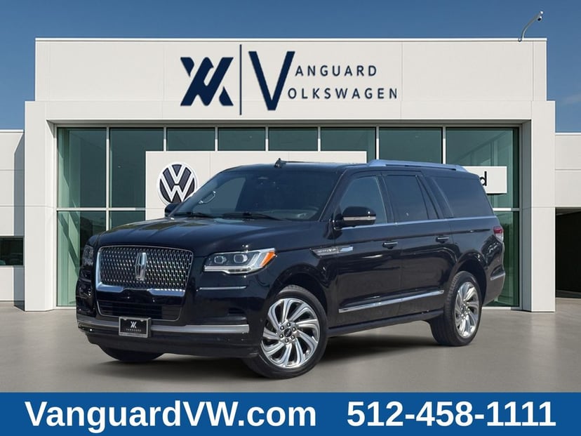 2024 Lincoln Navigator L - Image 1