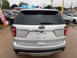 2017 Ford Explorer - Preview 3