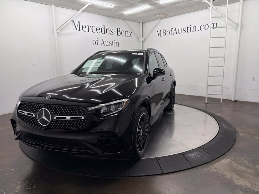 2027 Mercedes-Benz GLC - Image 1