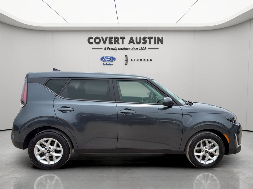 2025 Kia Soul - Image 3