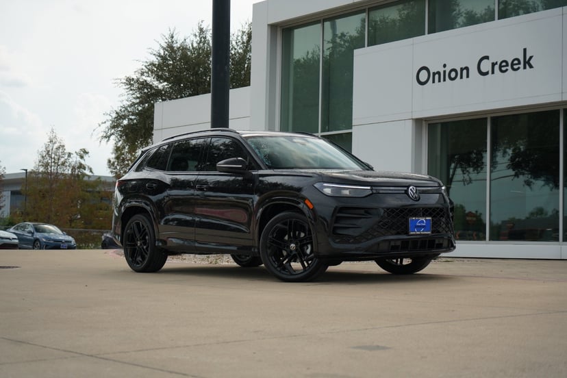 2026 Volkswagen Tiguan - Image 1