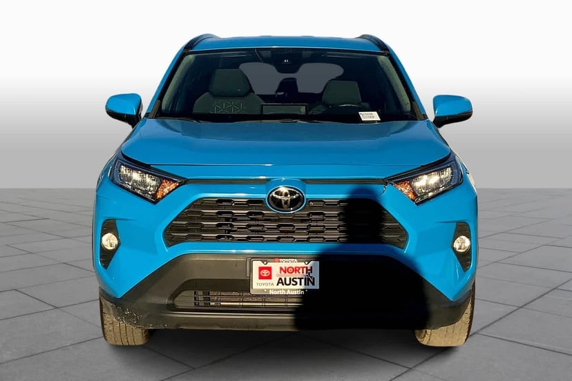 2021 Toyota RAV4 - Image 3