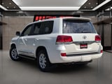 2018 Toyota Land Cruiser - Preview 9