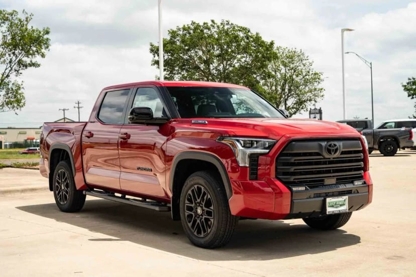 2026 Toyota Tundra - Image 3